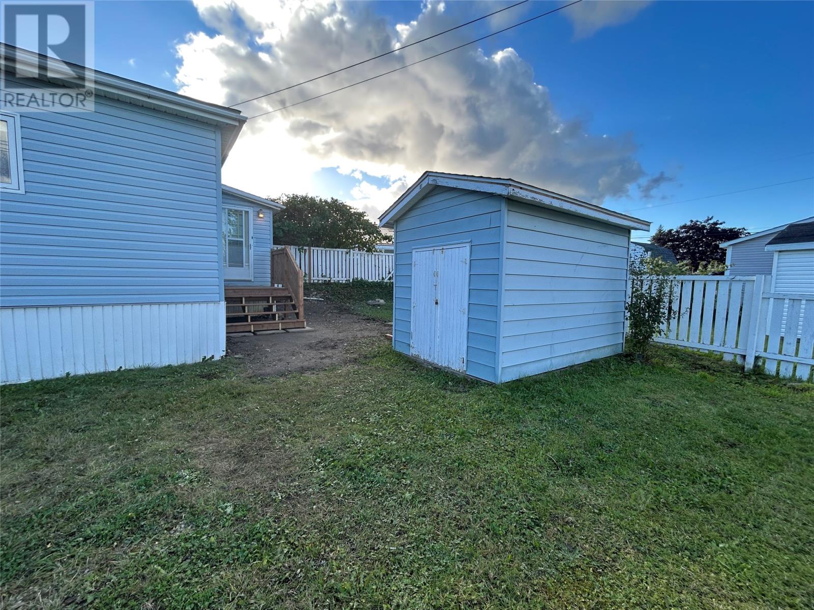 1 Stanley Place Property Photo 3