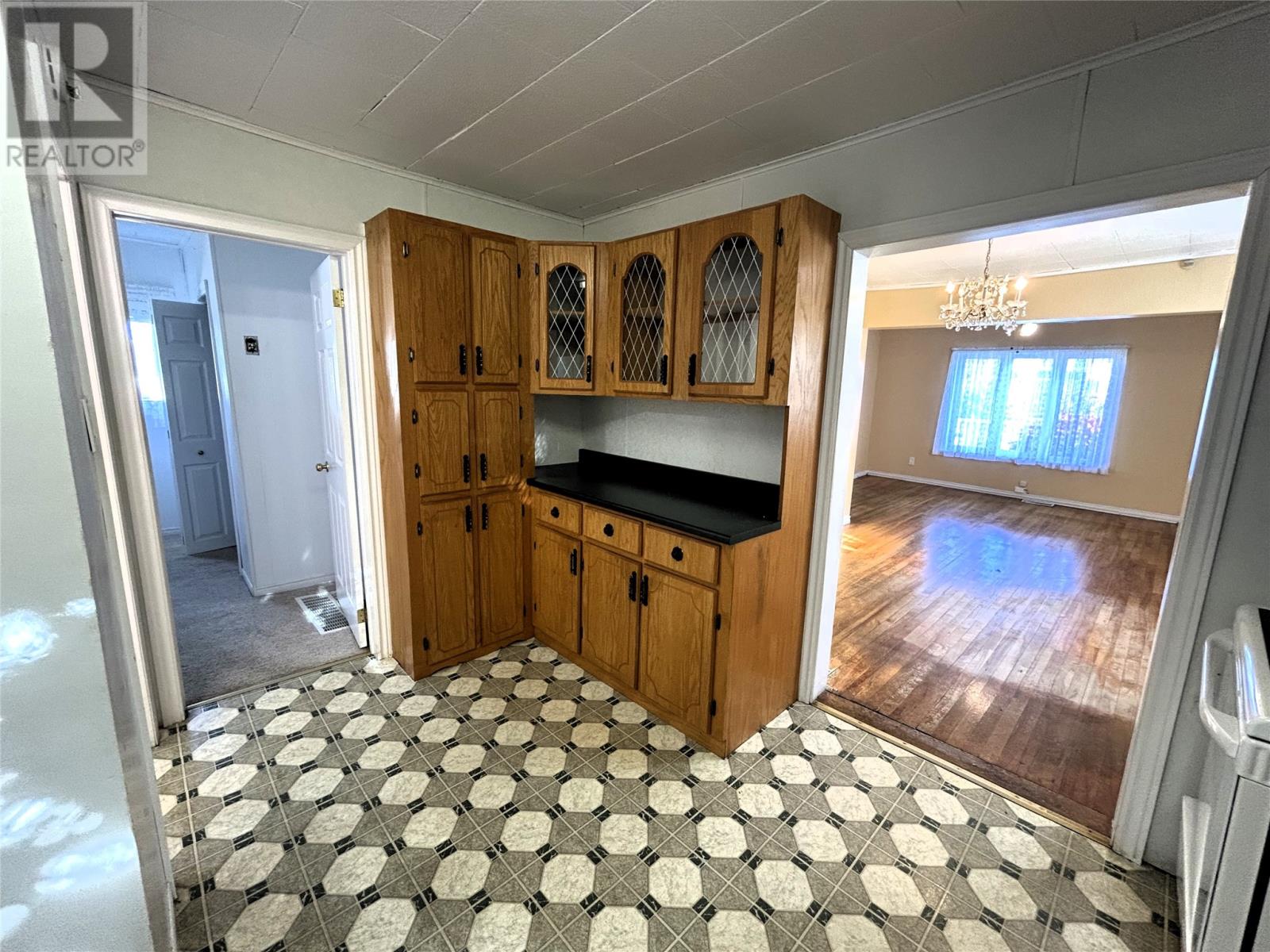 1 Stanley Place Property Photo 7