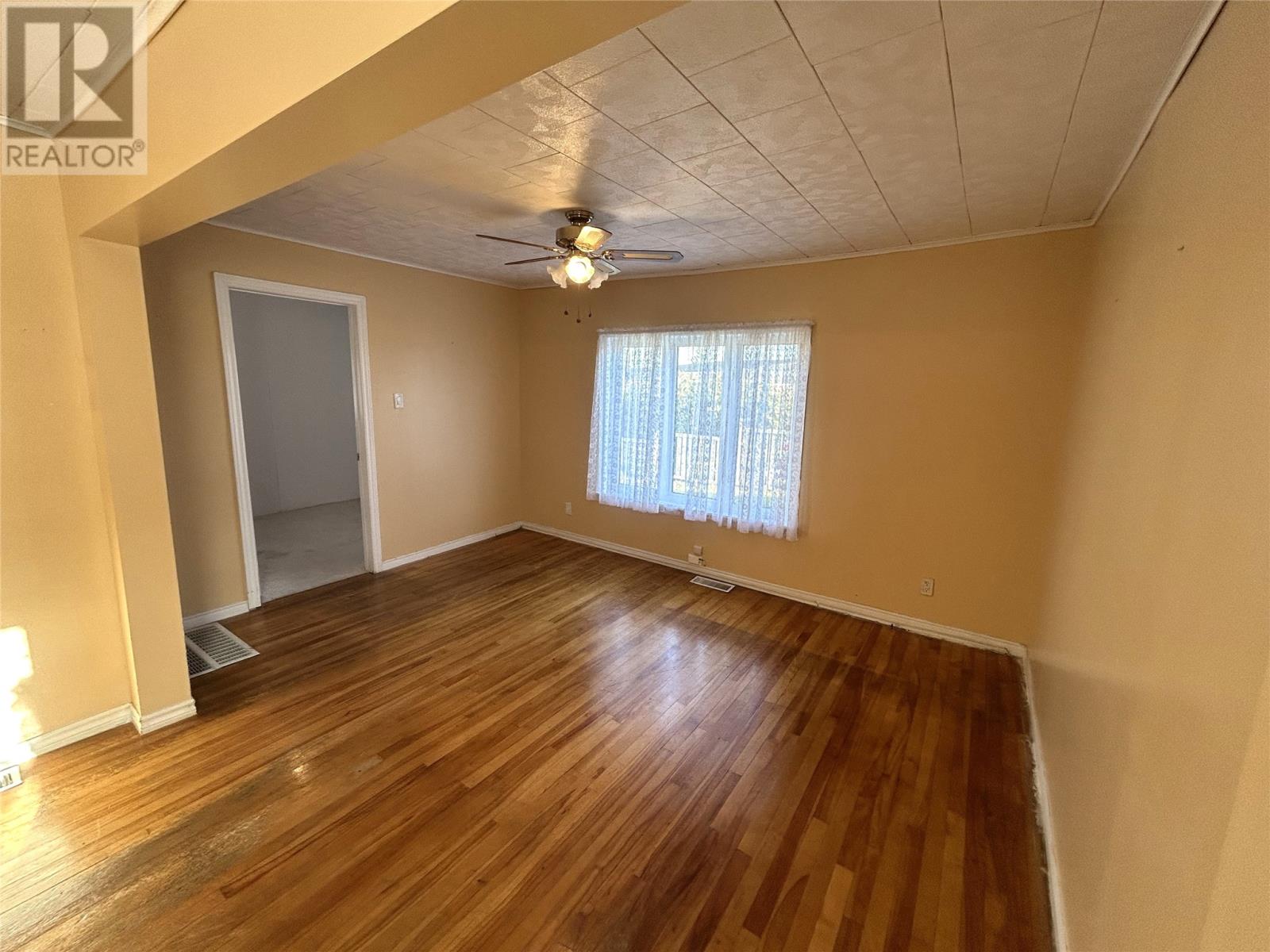 1 Stanley Place Property Photo 13