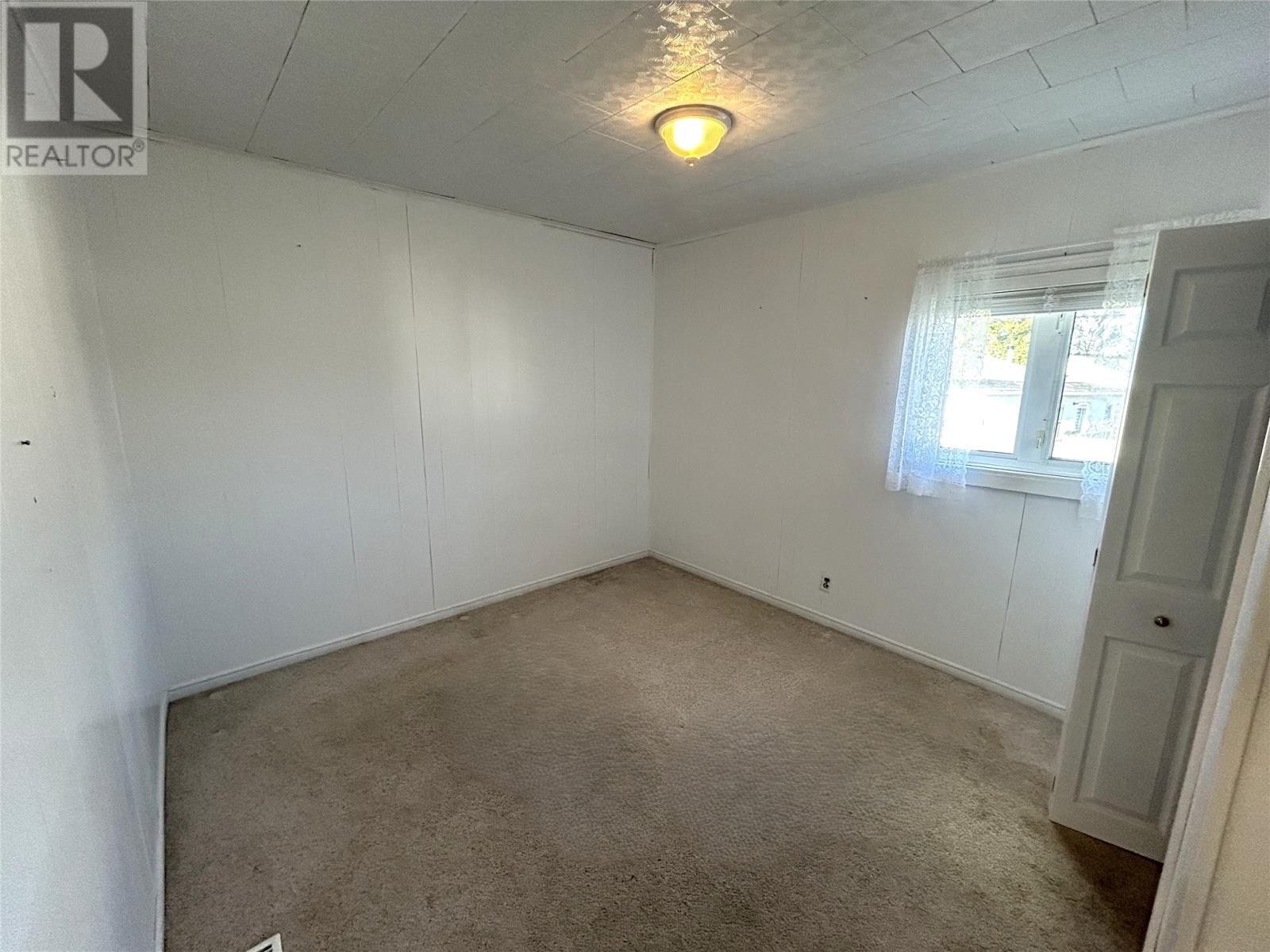 1 Stanley Place Property Photo 17