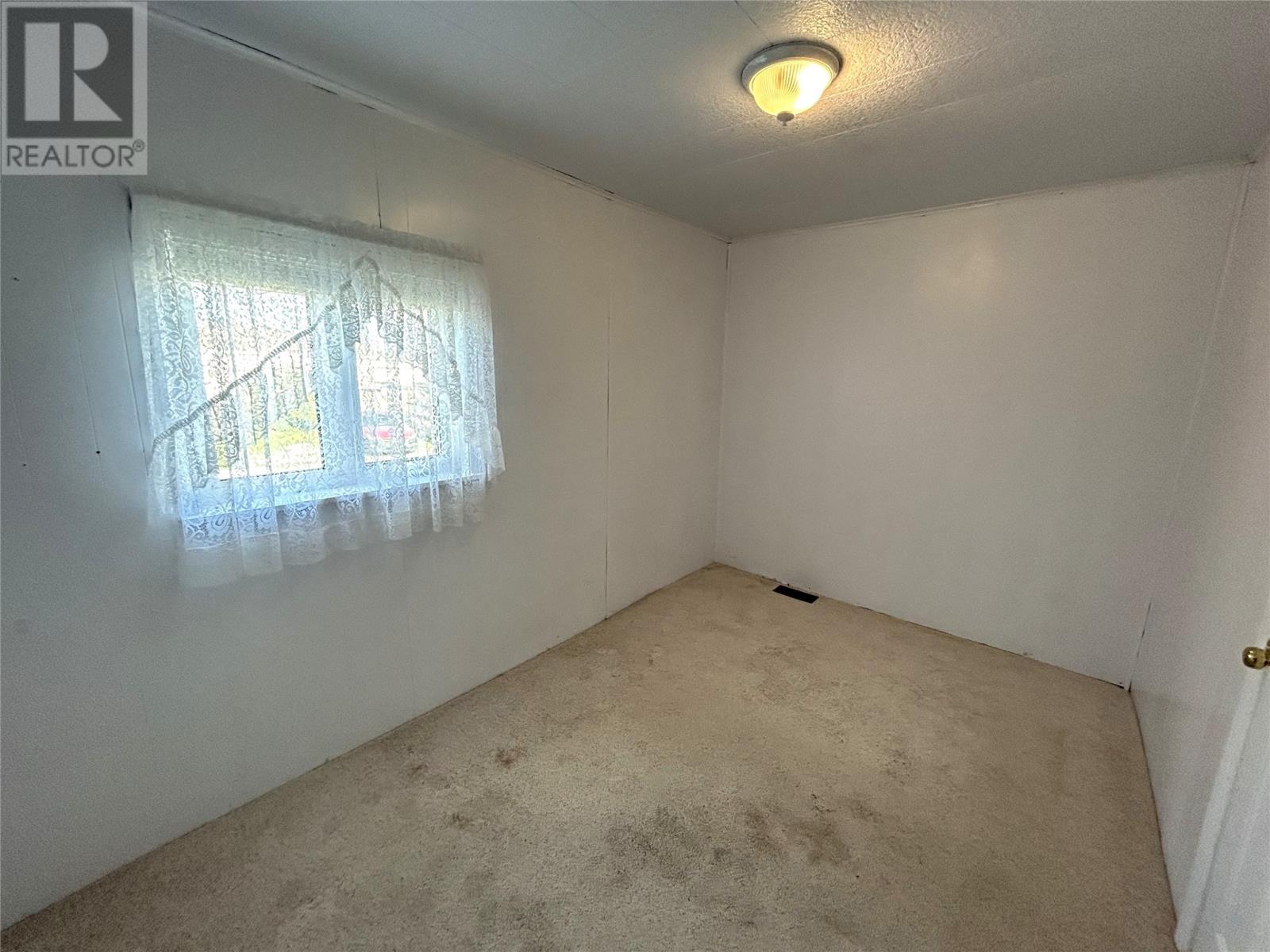1 Stanley Place Property Photo 19