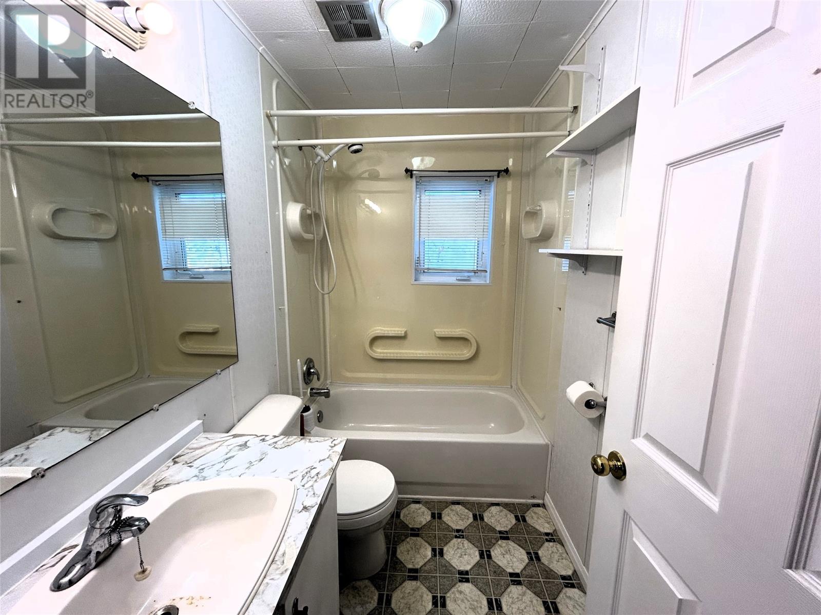 1 Stanley Place Property Photo 21