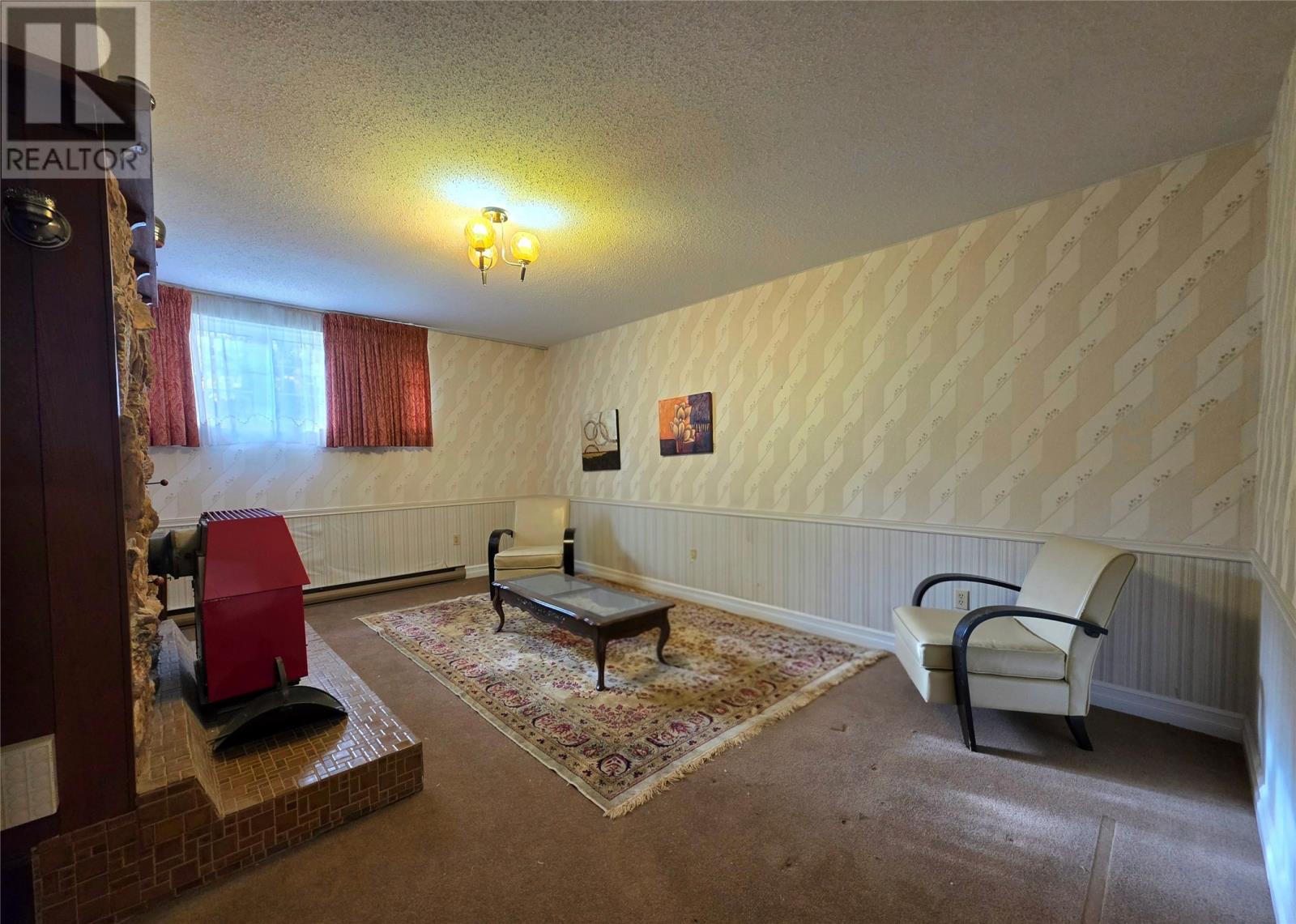 41 Macpherson Avenue Property Photo 24