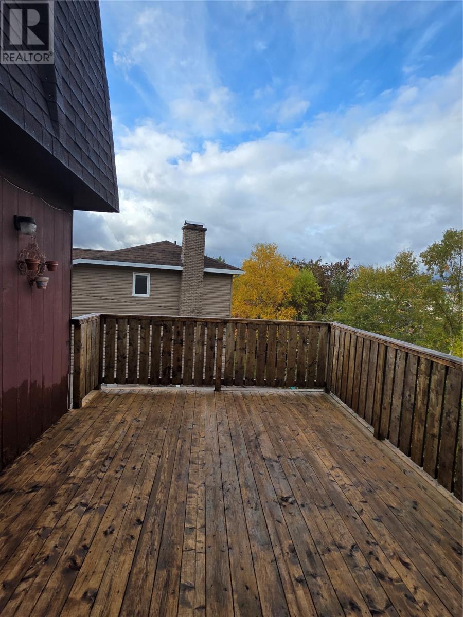 41 Macpherson Avenue Property Photo 37