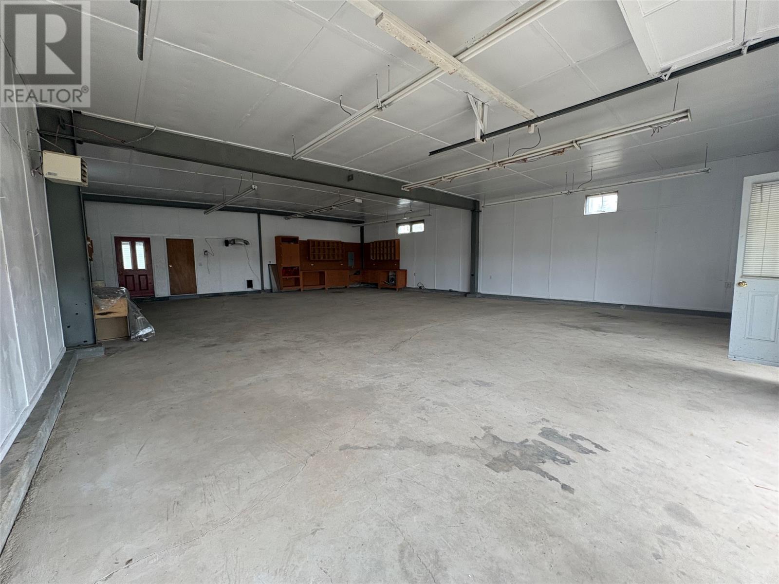 194 North Street Property Photo 8