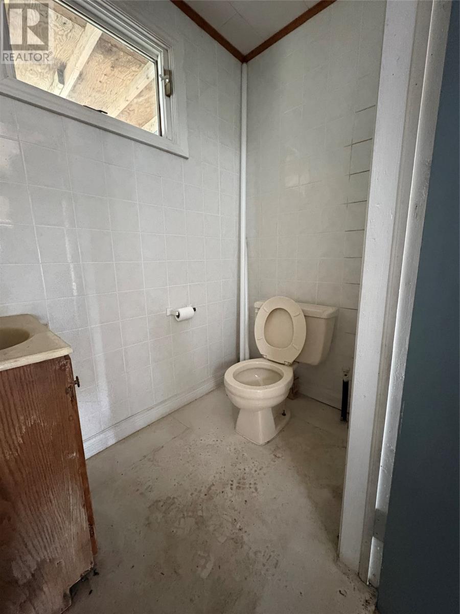 194 North Street Property Photo 11