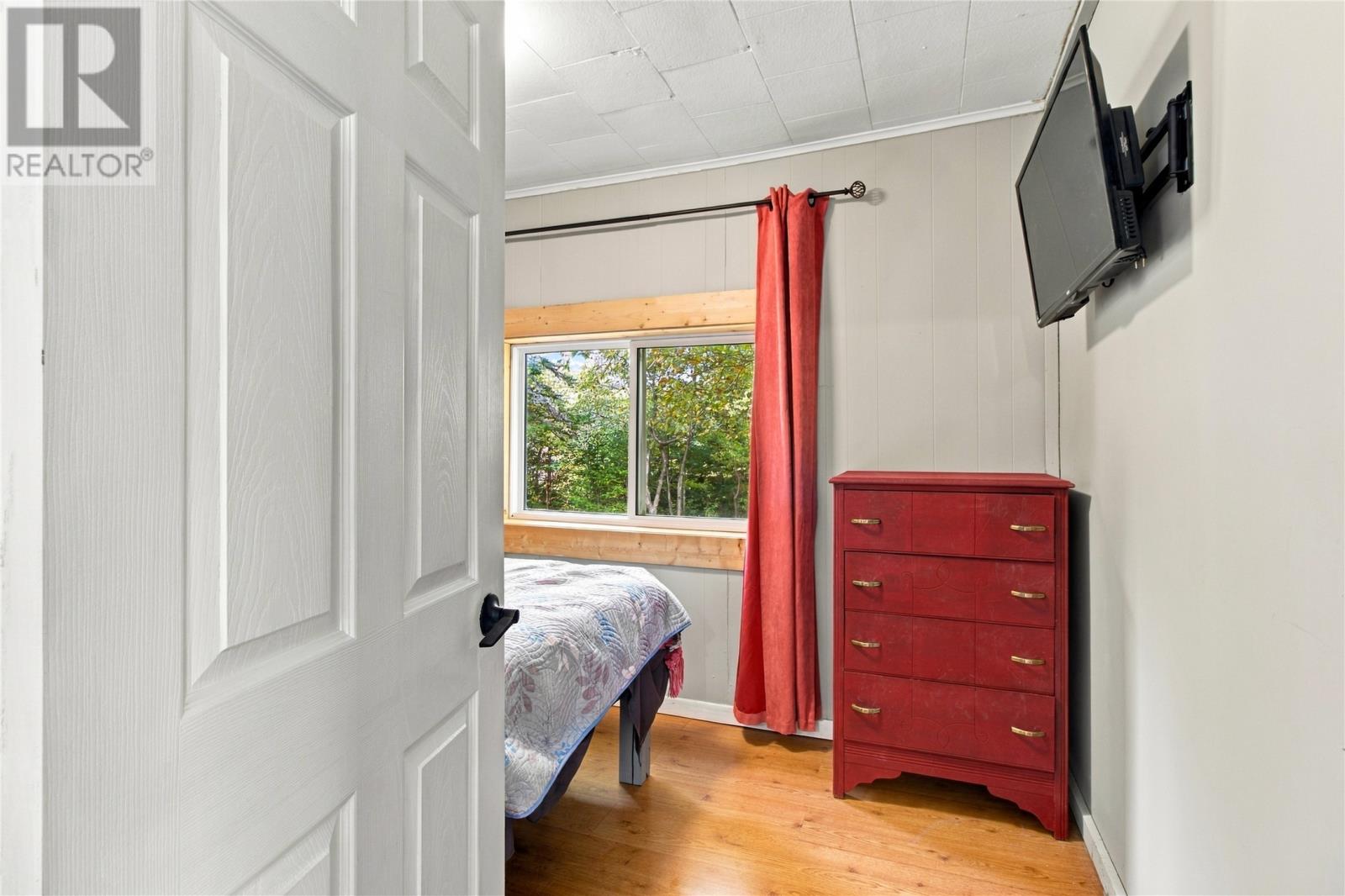 542 Beachycove Road Property Photo 16