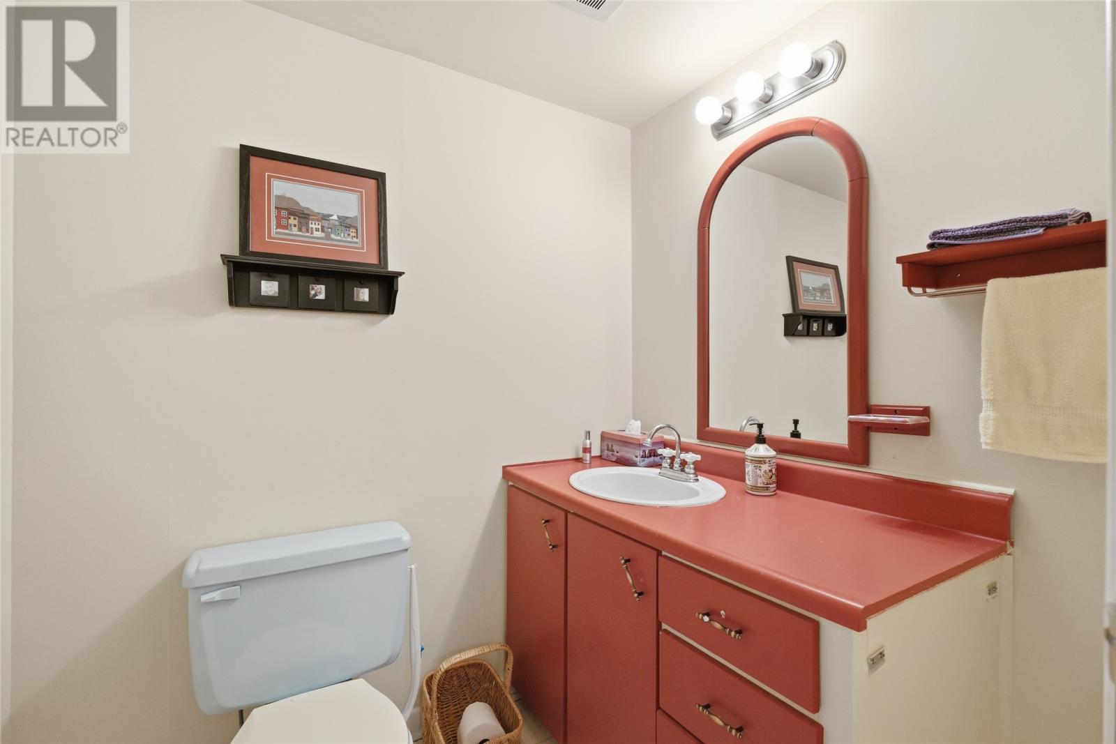 64 Fourth Street Property Photo 20