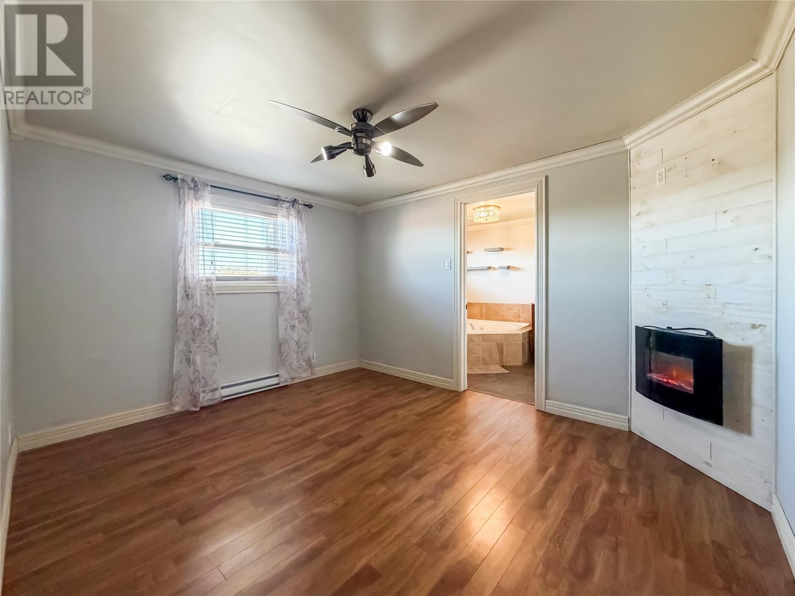 358 Creston Boulevard Property Photo 12