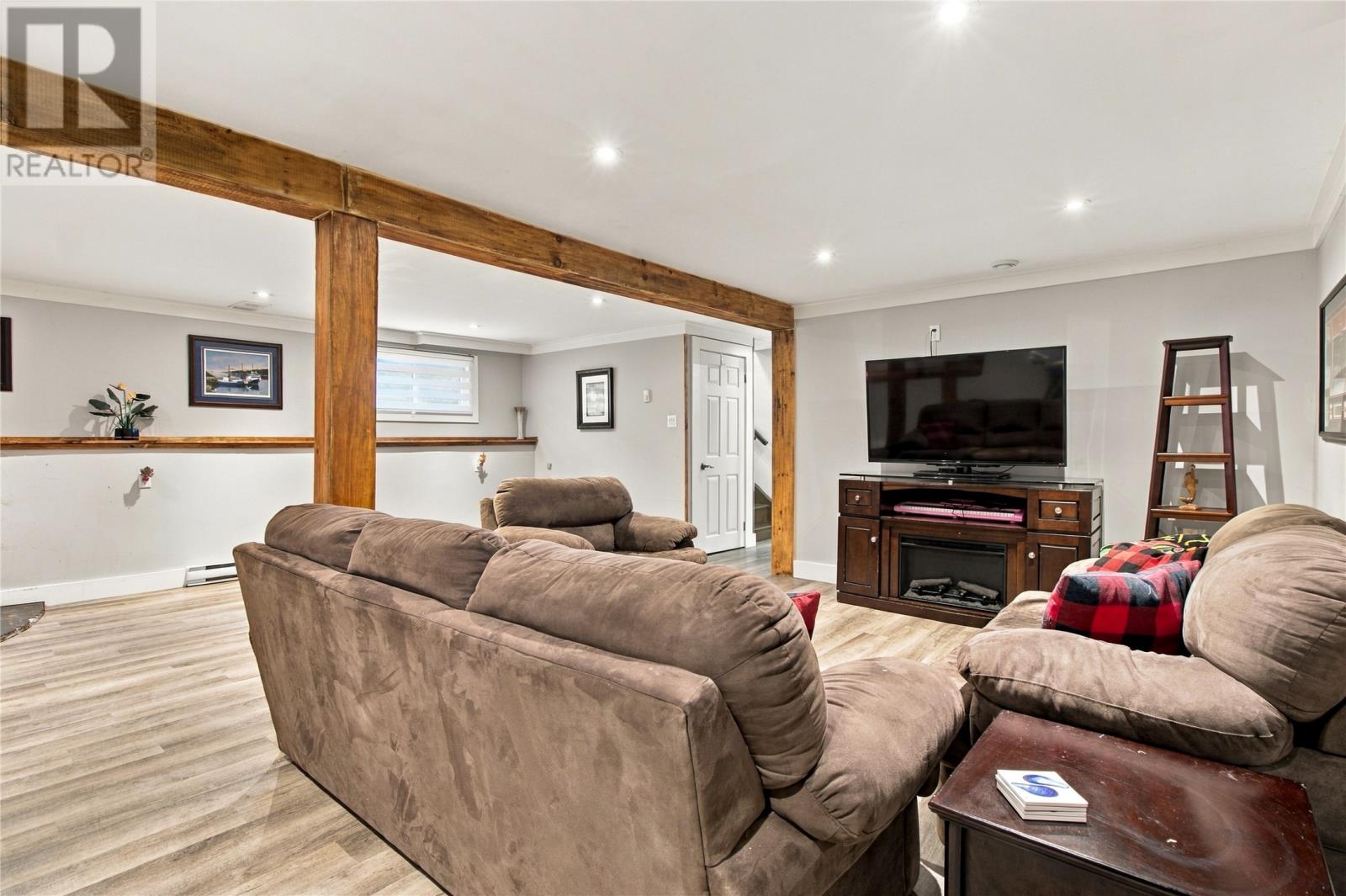 3 Joys Road Property Photo 23