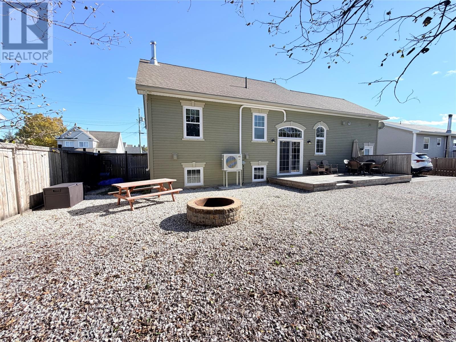 10 Ball Street Property Photo 3