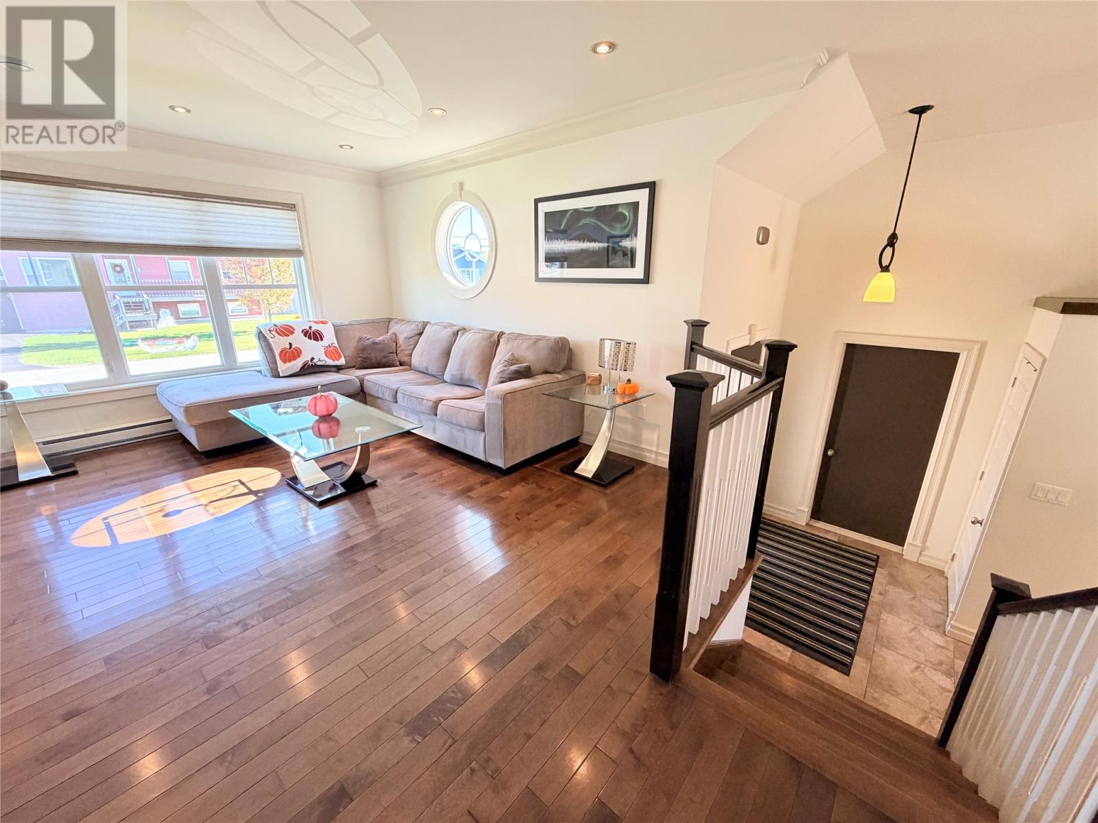 10 Ball Street Property Photo 17