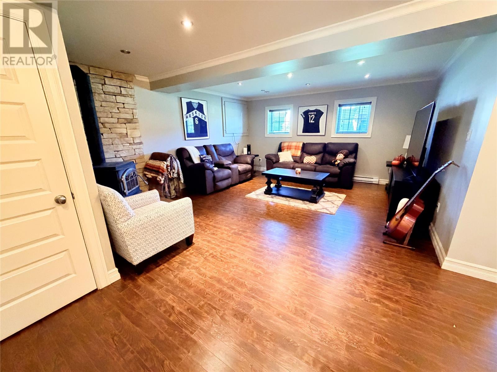 10 Ball Street Property Photo 34