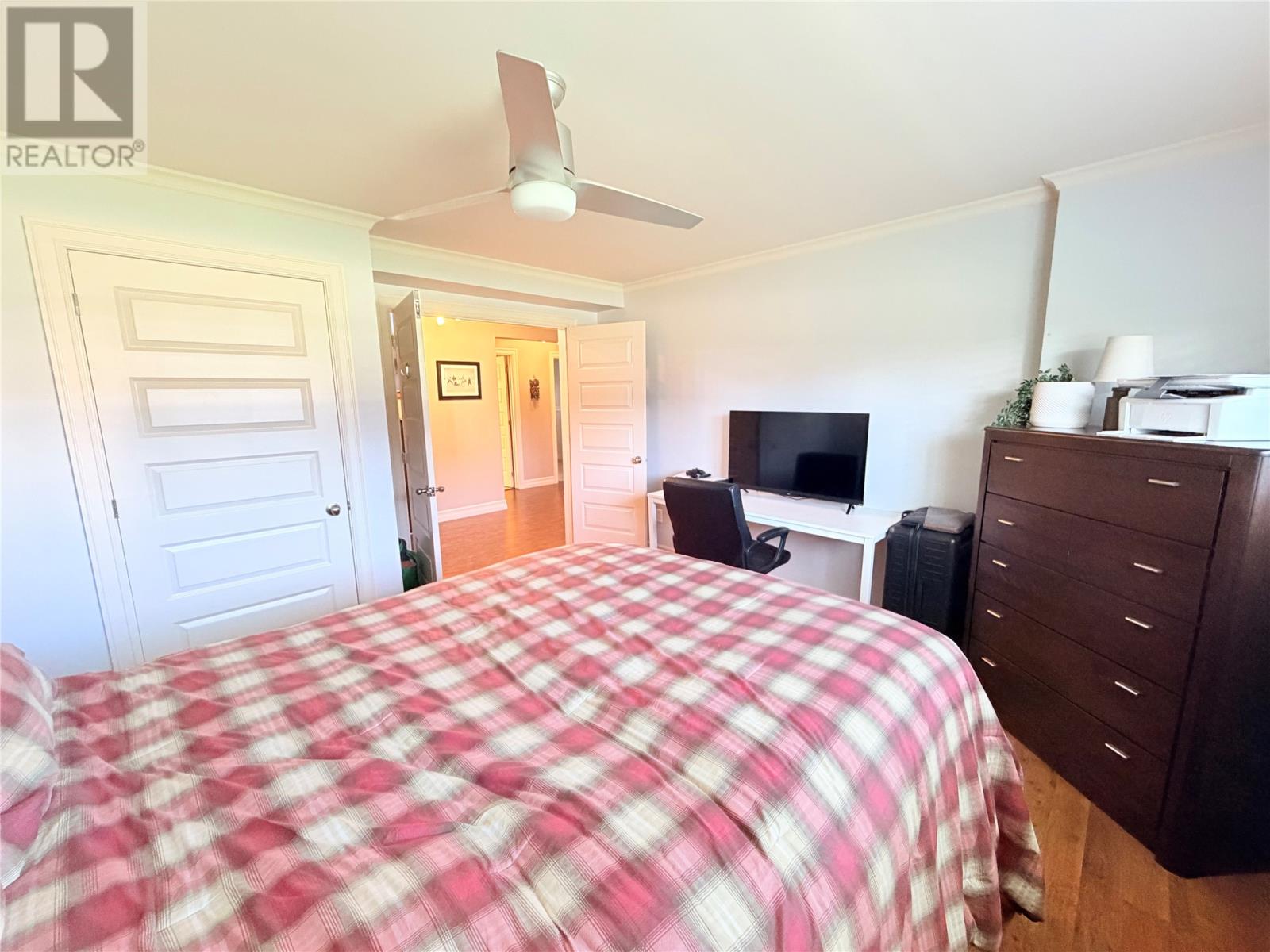 10 Ball Street Property Photo 37