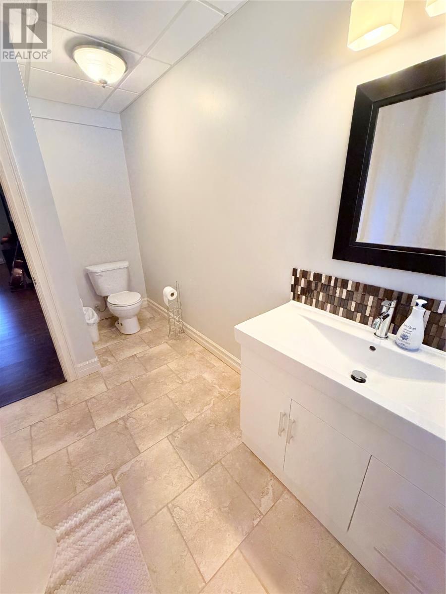 10 Ball Street Property Photo 39
