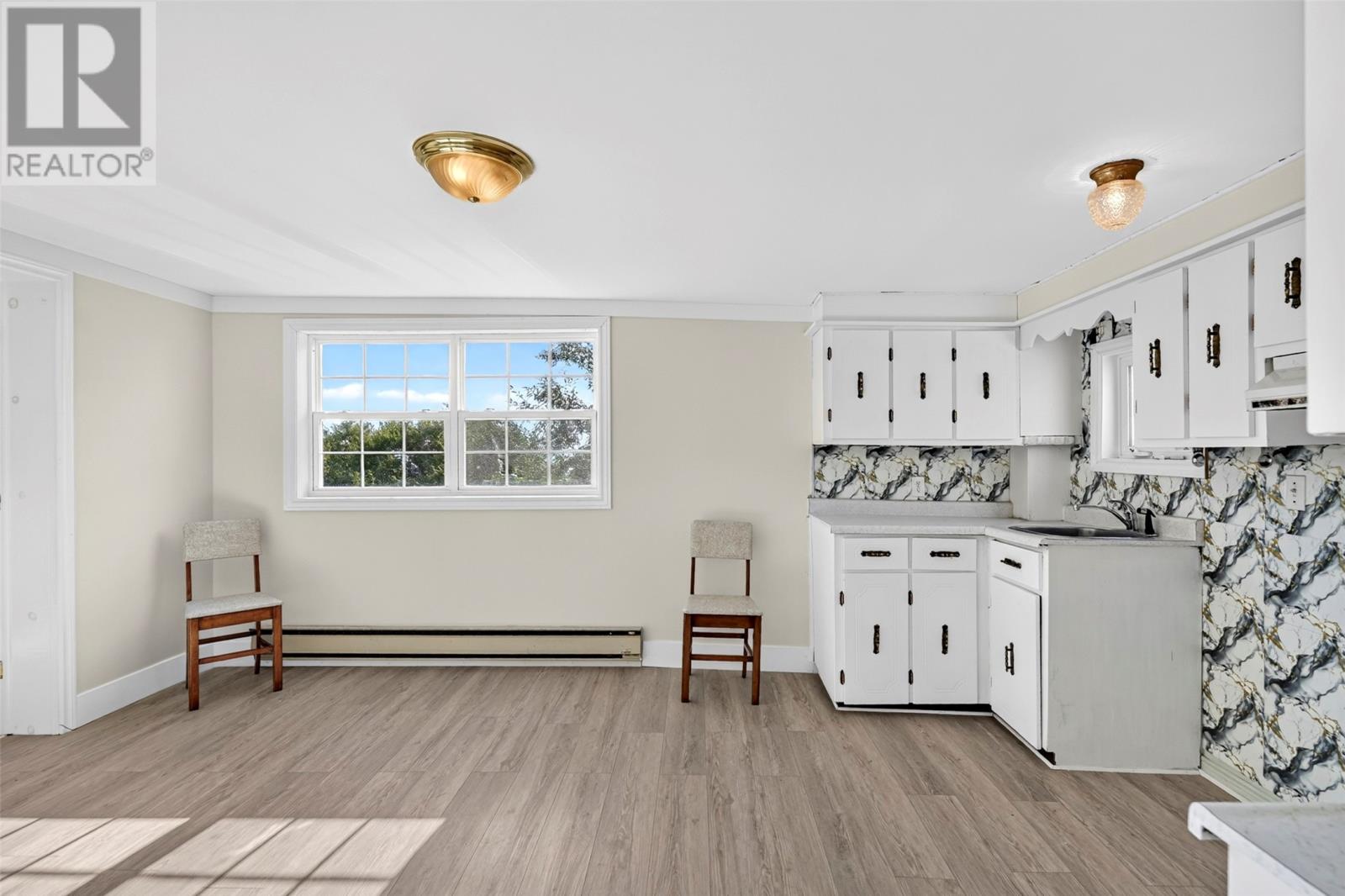 20 Meadow Road Property Photo 15