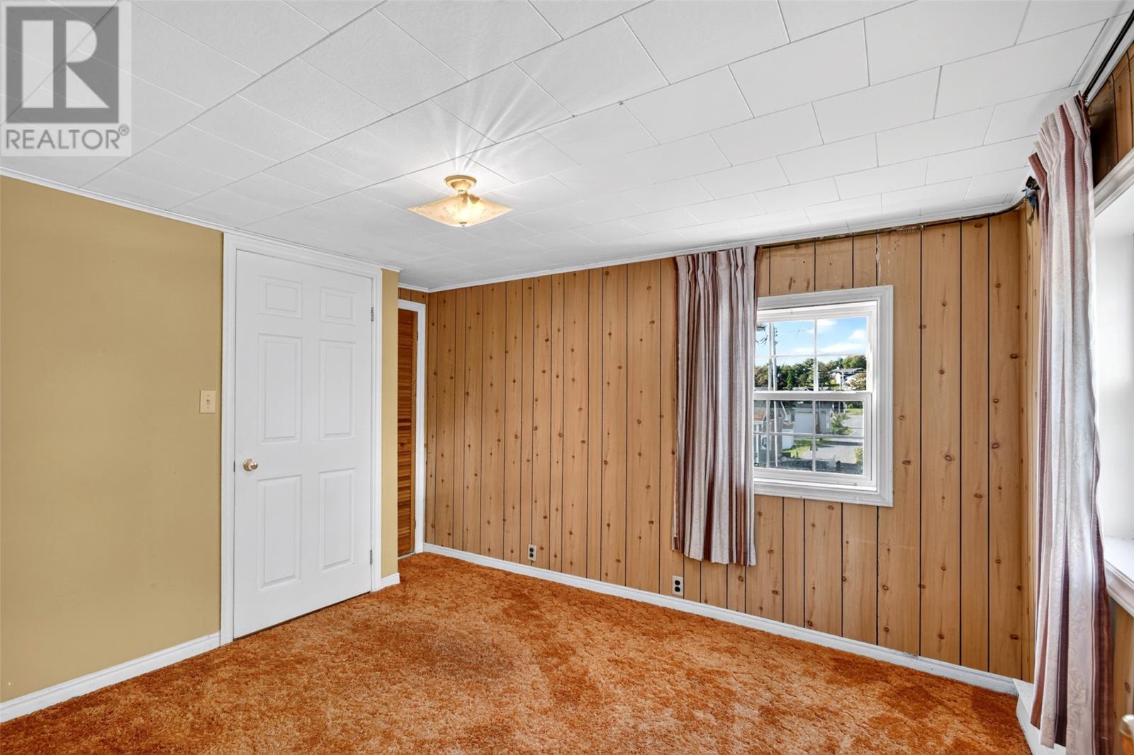 20 Meadow Road Property Photo 19