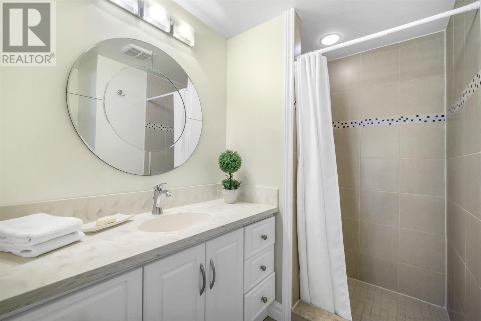 7 Osbourne Street Property Photo 21
