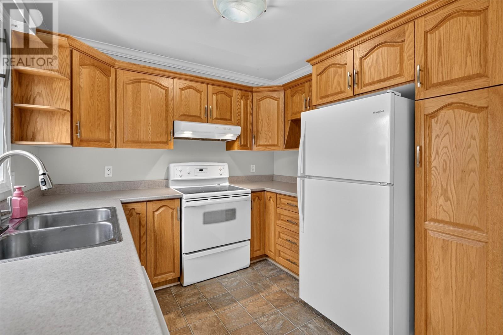 5 Lady Anne Place Property Photo 20