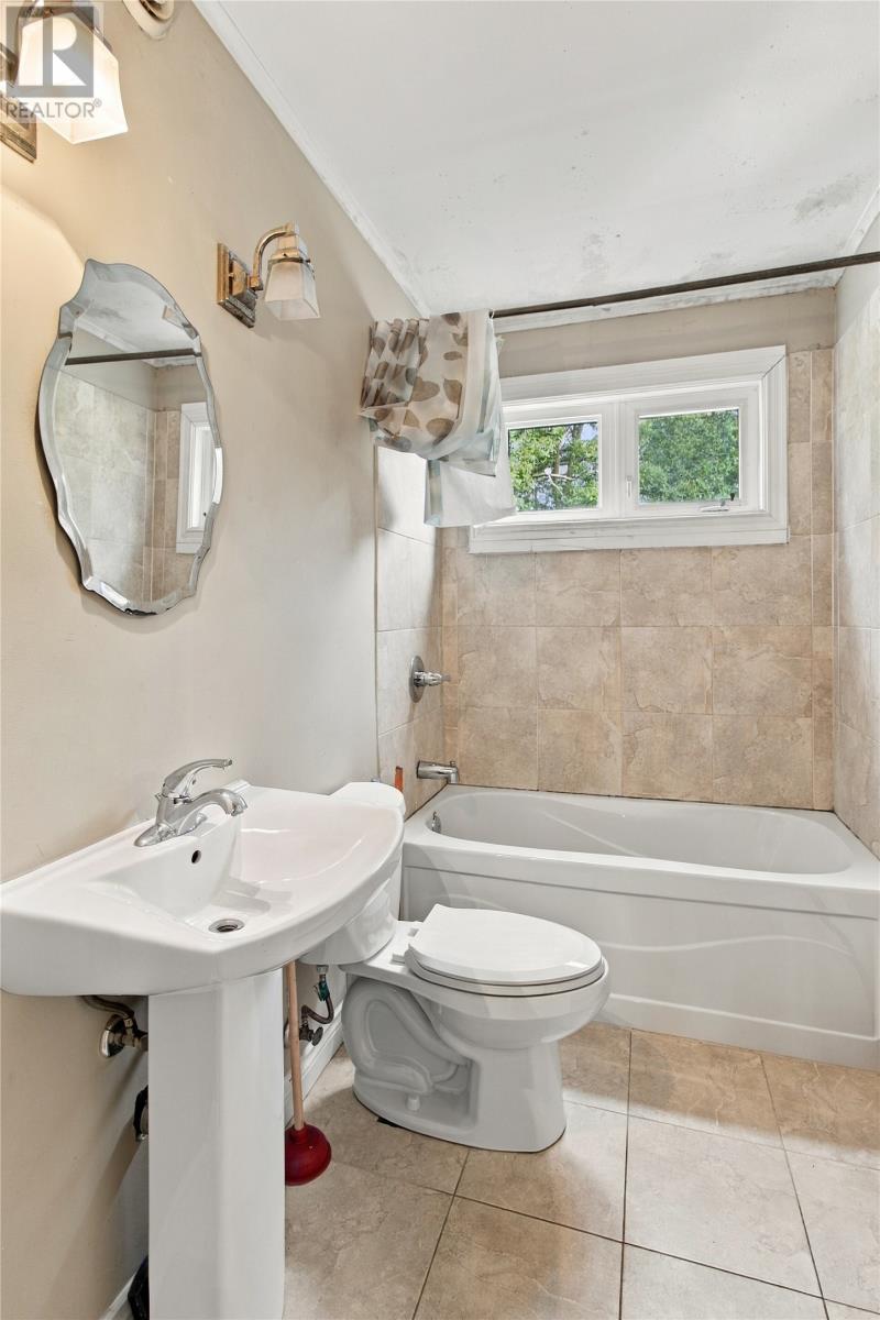 28 Thorburn Road Property Photo 14
