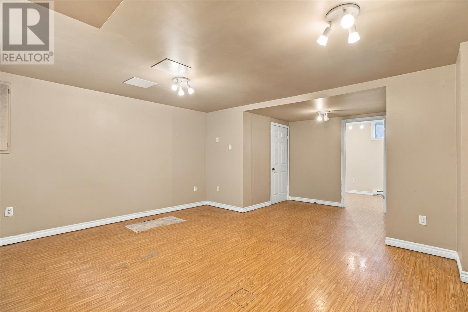 28 Thorburn Road Property Photo 15