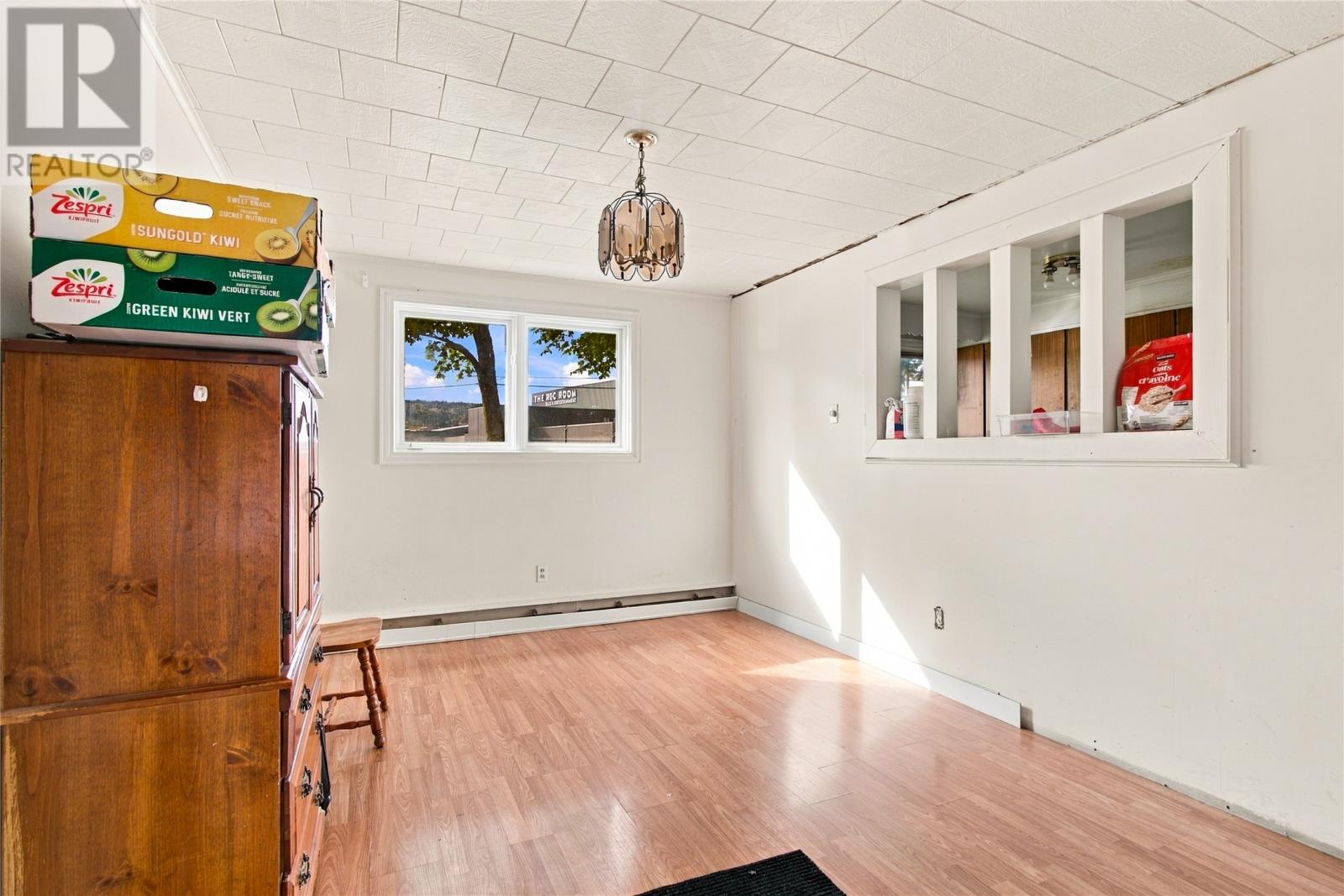28 Thorburn Road Property Photo 22