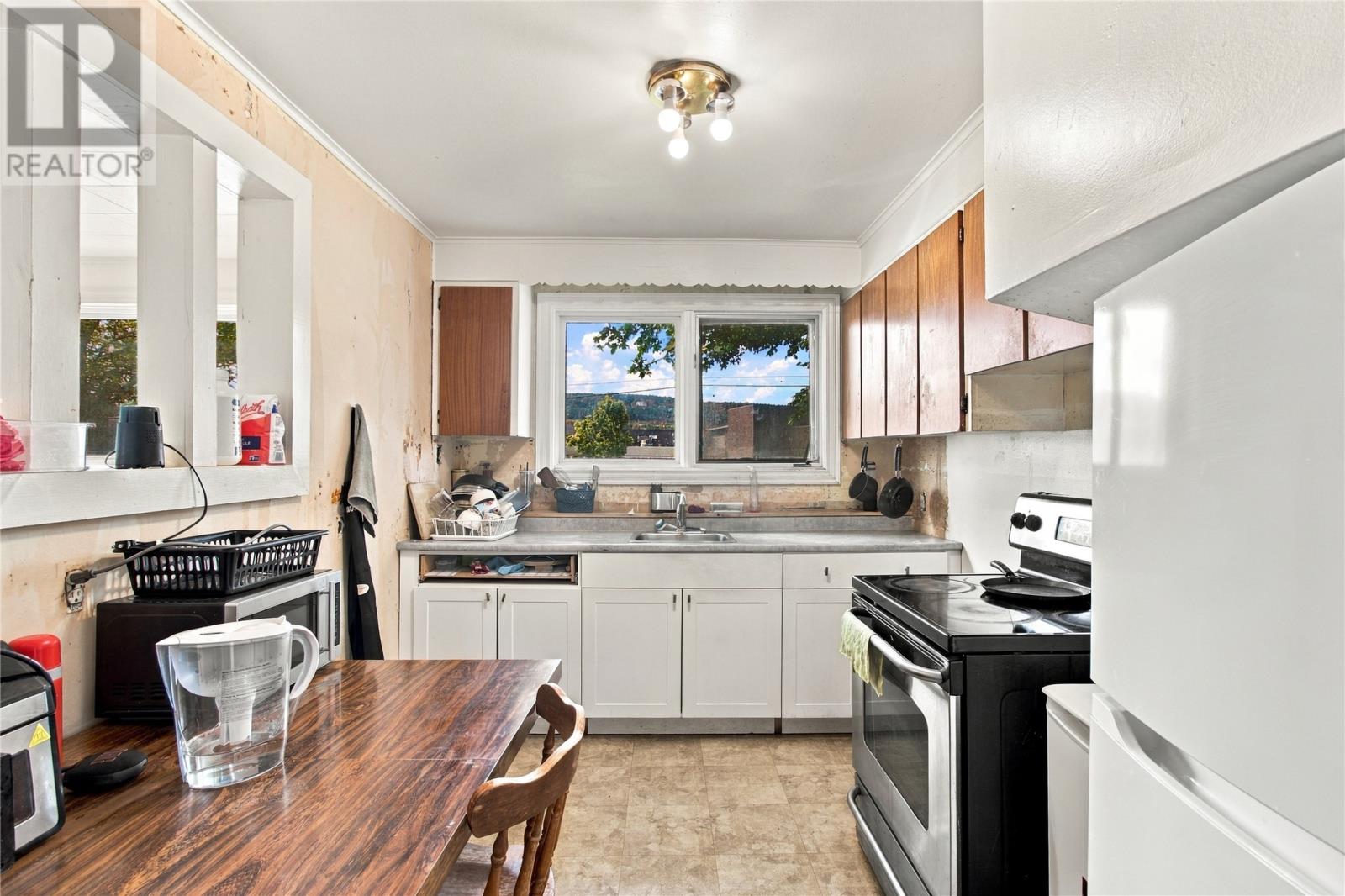 28 Thorburn Road Property Photo 24