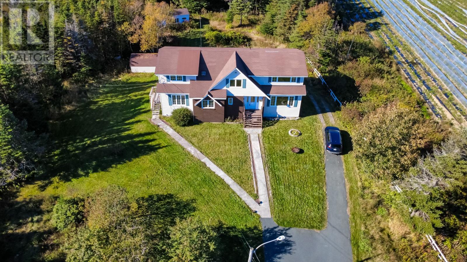 55 Heavy Tree Road Property Photo 2