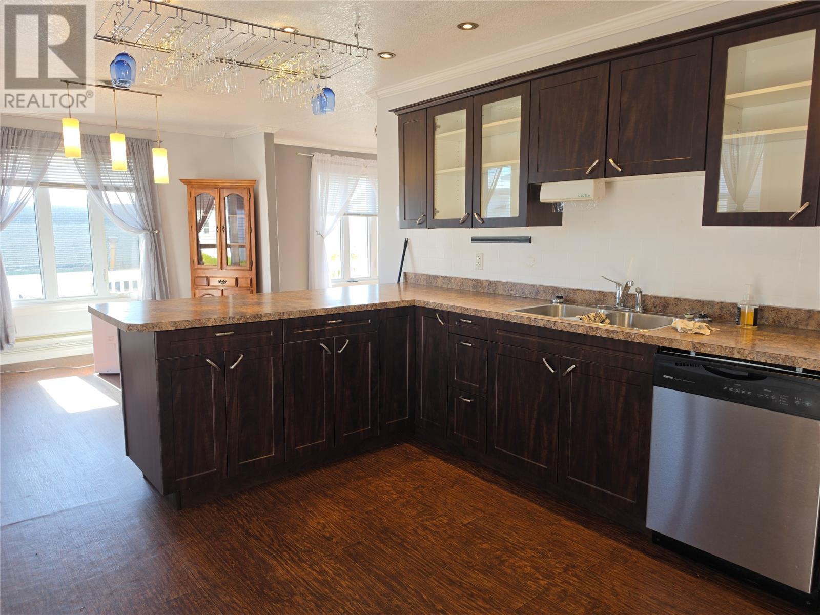 9 Knotts Lane Property Photo 9