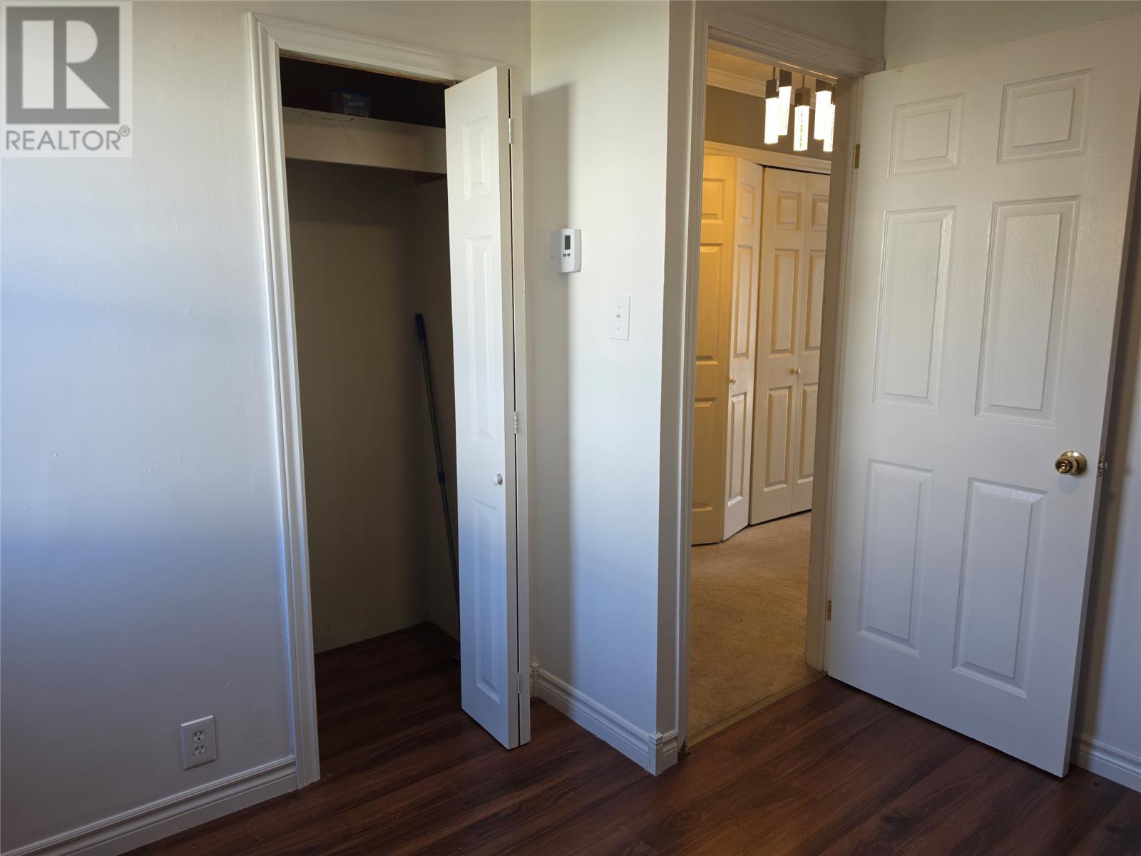 9 Knotts Lane Property Photo 21