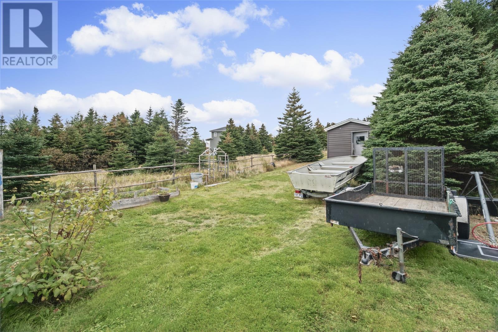 5 Red Cliff Road Property Photo 31
