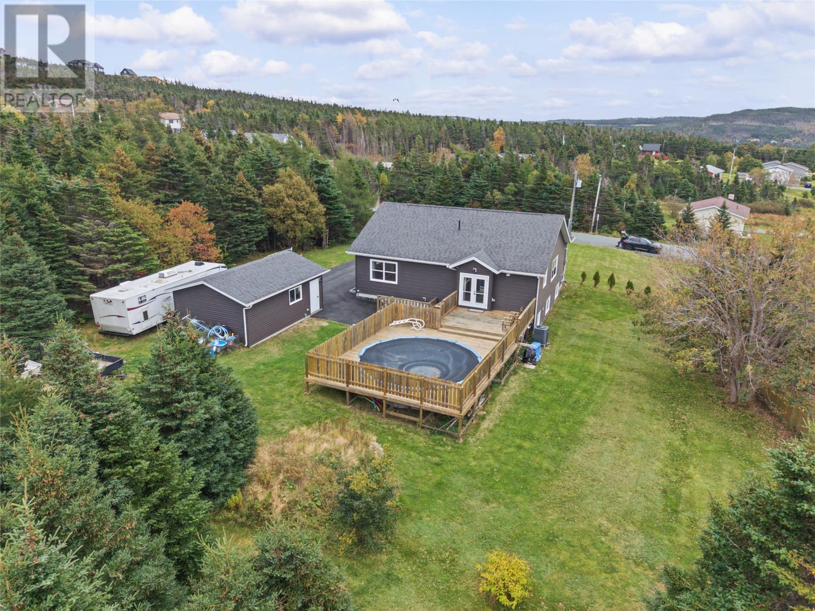 5 Red Cliff Road Property Photo 34