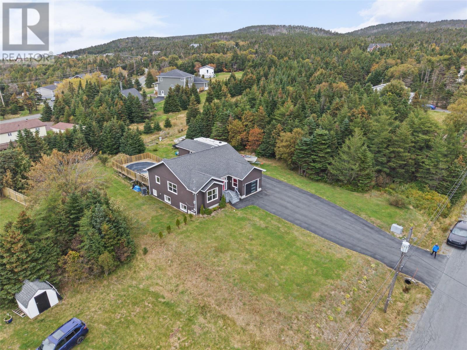 5 Red Cliff Road Property Photo 36