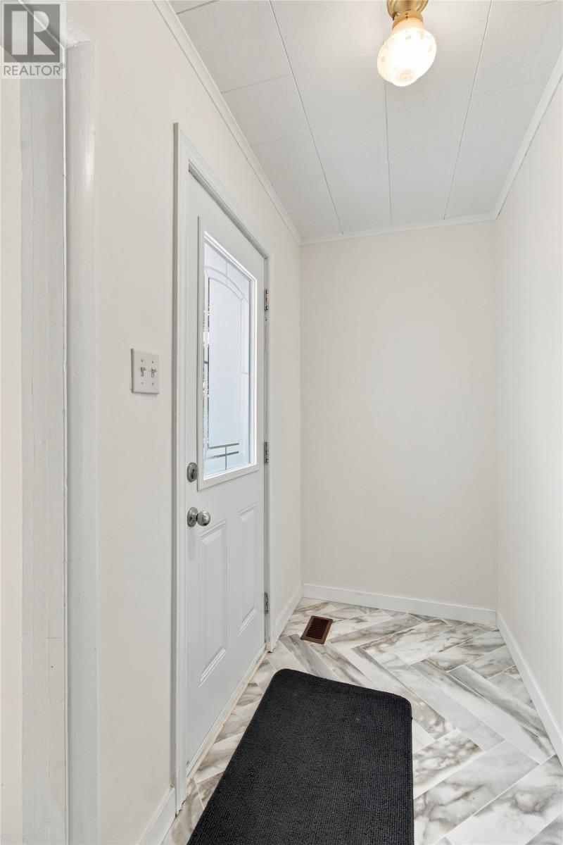 6 Cherry Hill Road Property Photo 4