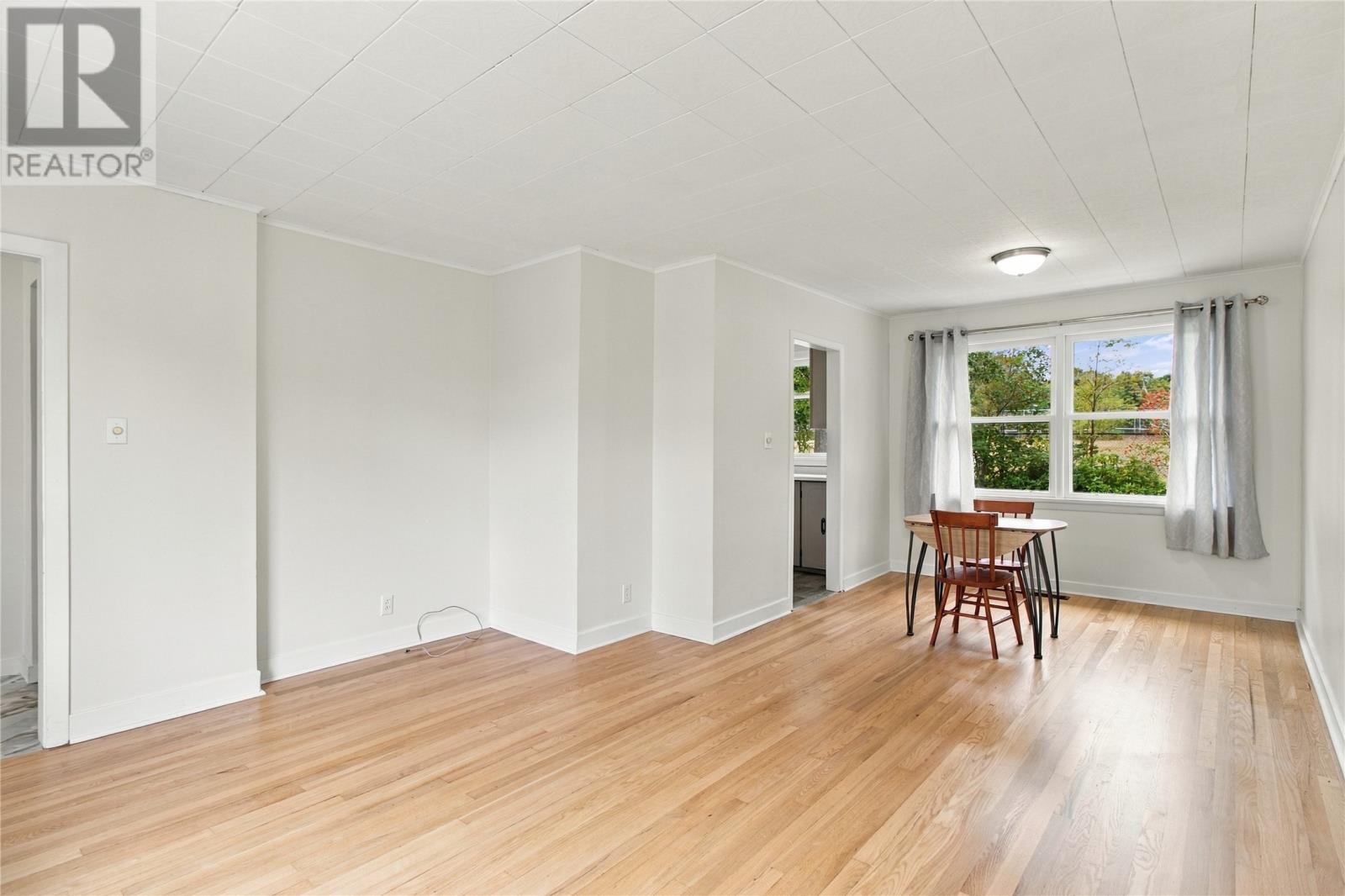 6 Cherry Hill Road Property Photo 5