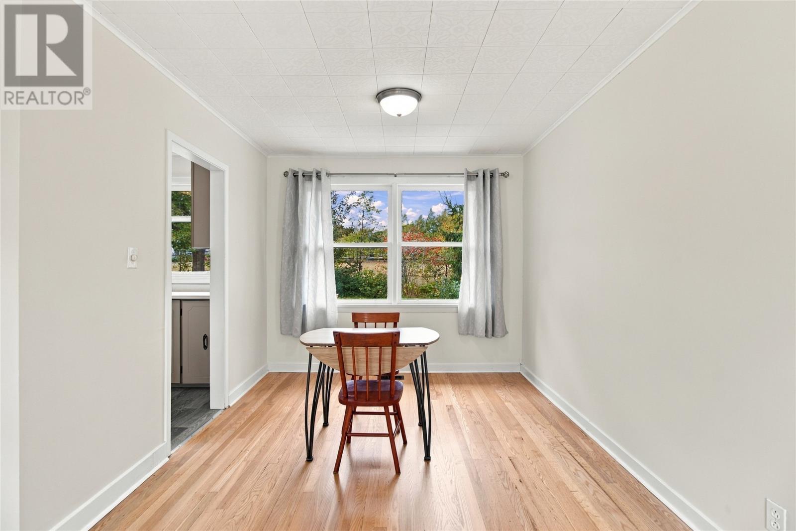 6 Cherry Hill Road Property Photo 7