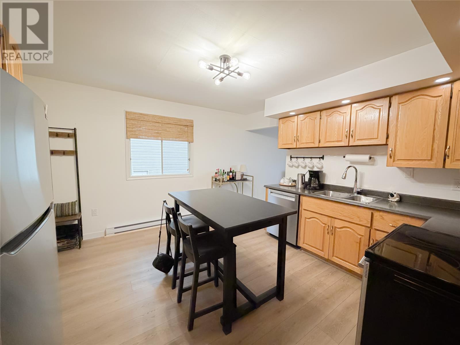 33 Atlantic Avenue Property Photo 7