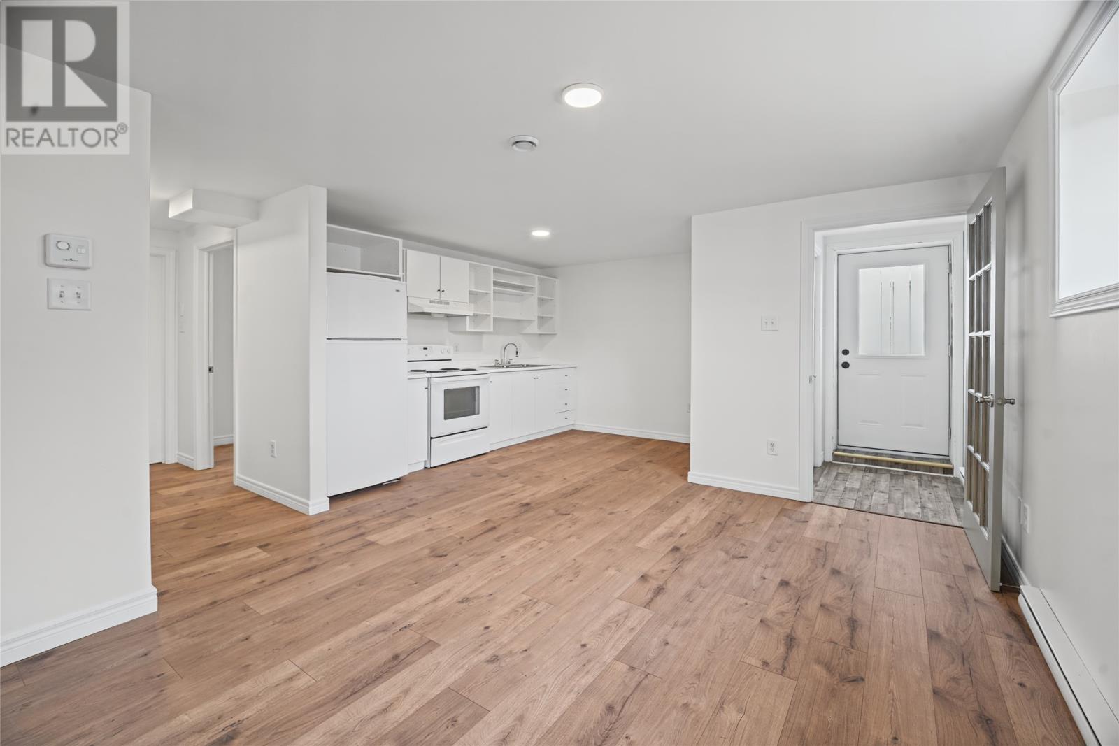 48 Cape Pine Street Property Photo 17