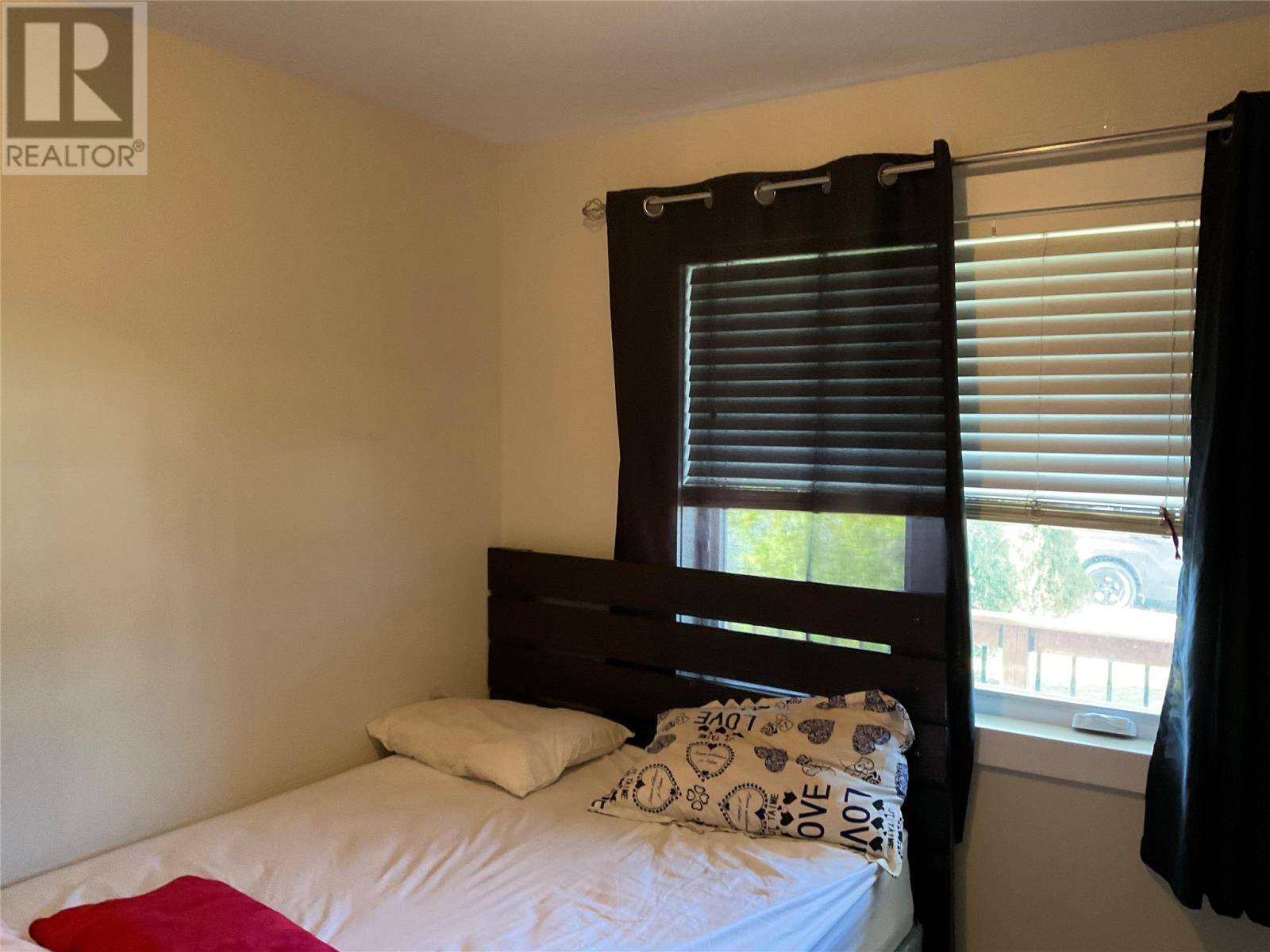 11 Harp Place Property Photo 7