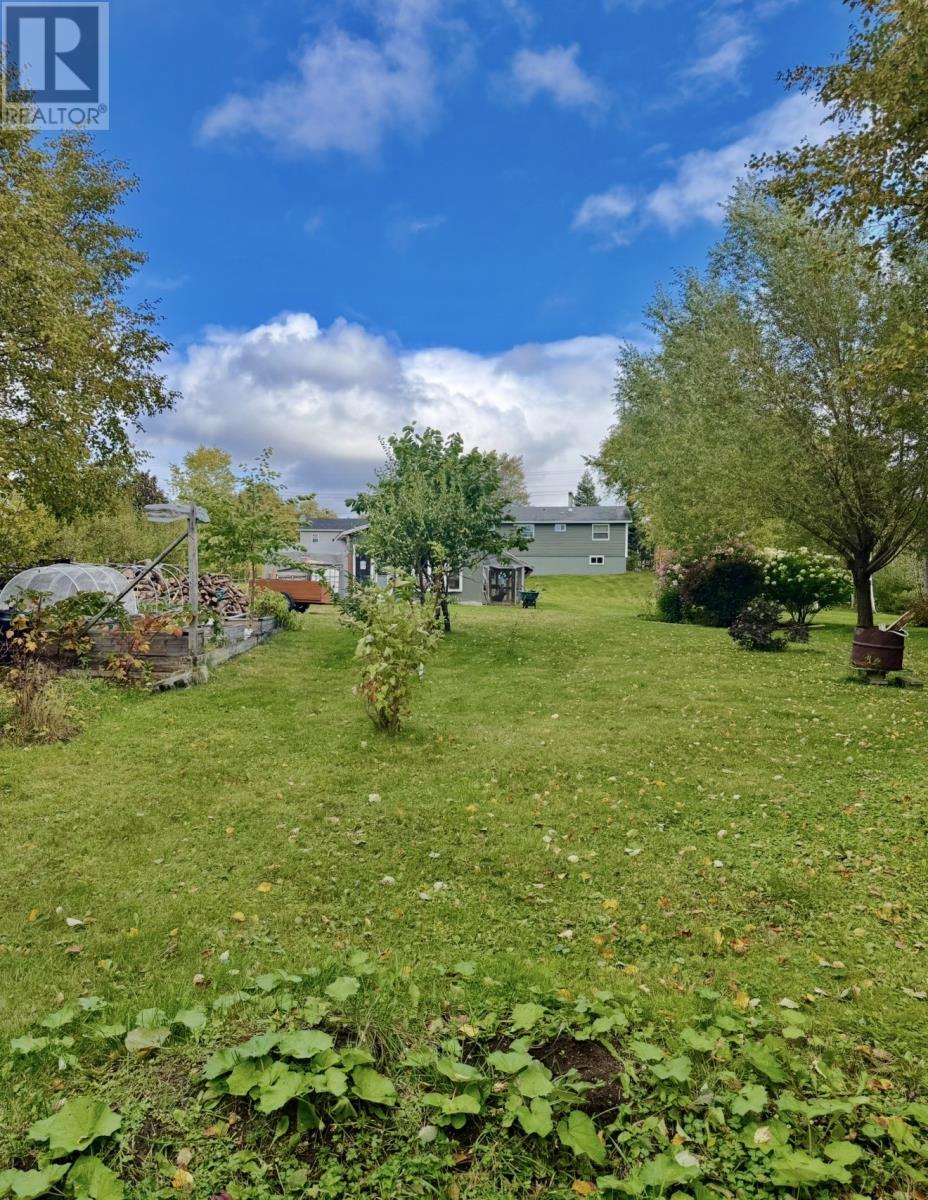 24 Farm Road Property Photo 4