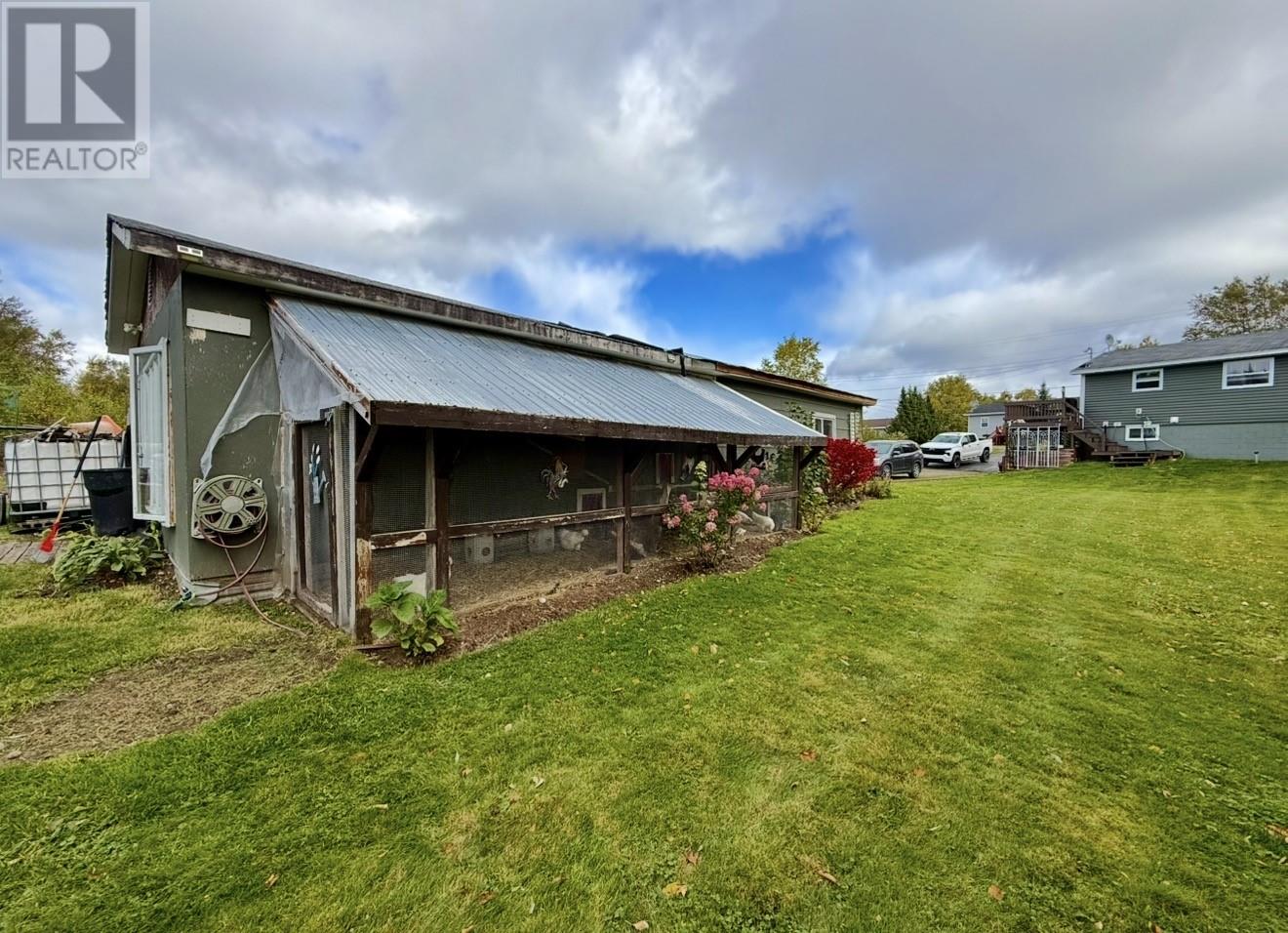24 Farm Road Property Photo 14