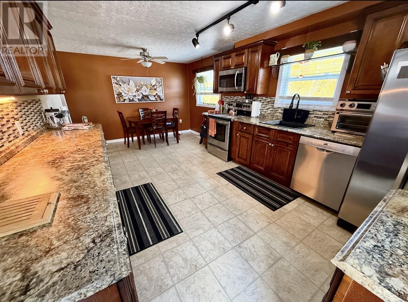 24 Farm Road Property Photo 28