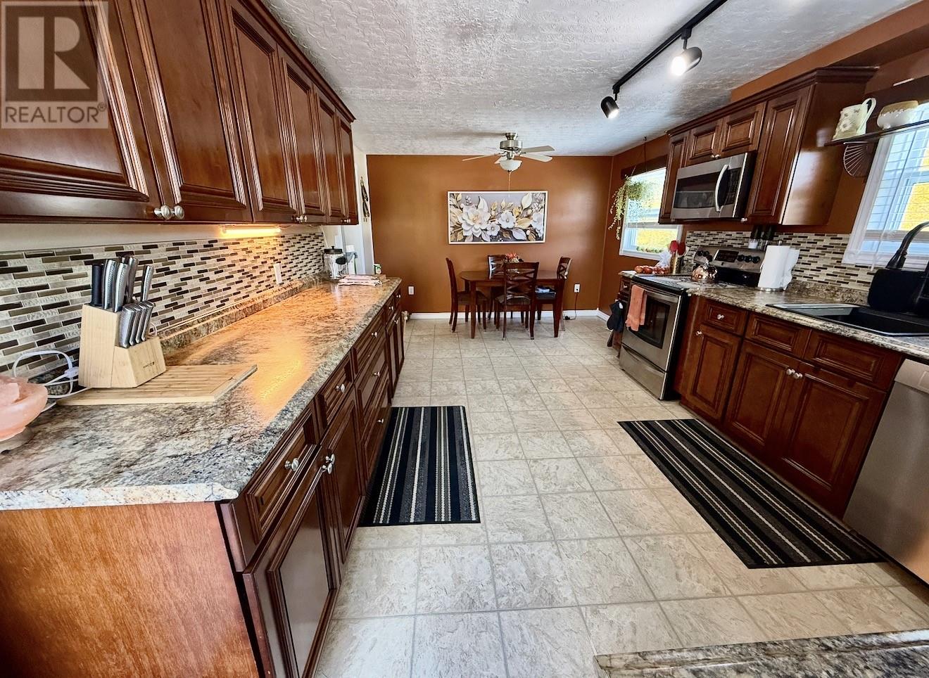 24 Farm Road Property Photo 29
