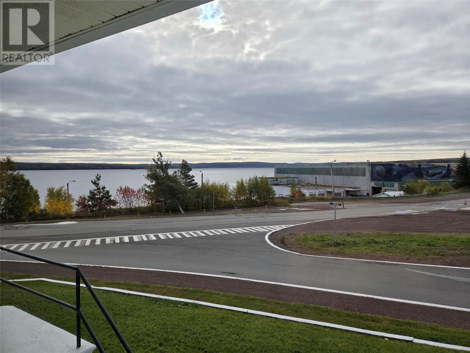 4 Circular Road Property Photo 9