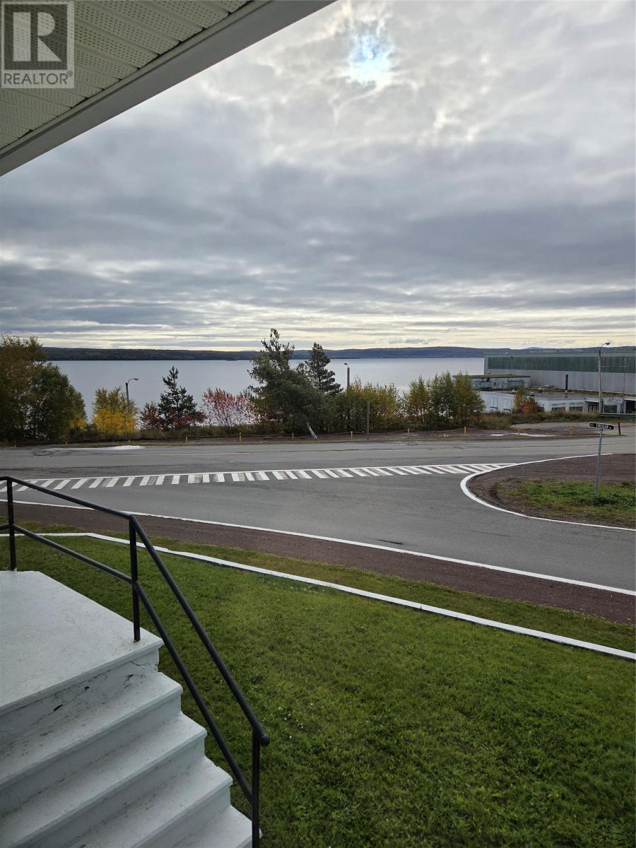 4 Circular Road Property Photo 10