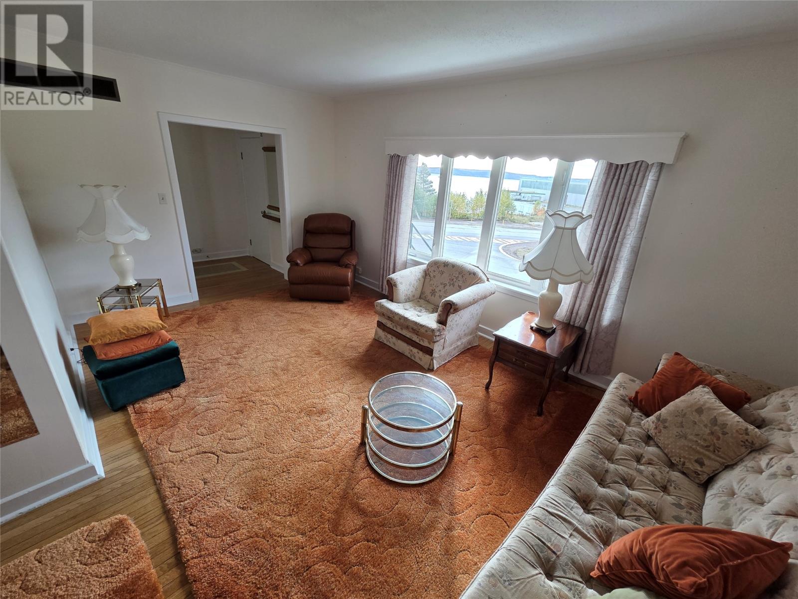 4 Circular Road Property Photo 16