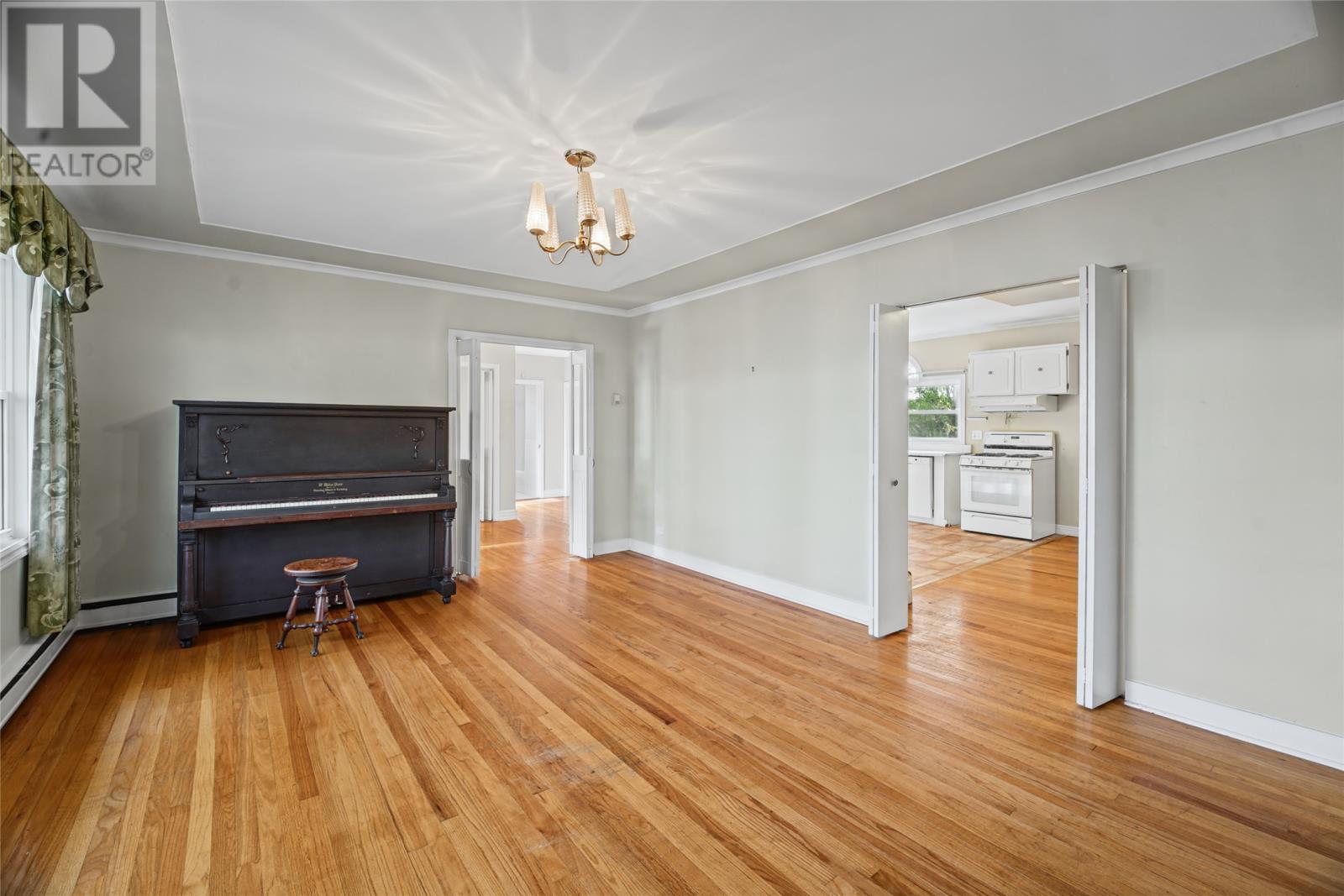 69 Whiteway Street Property Photo 11