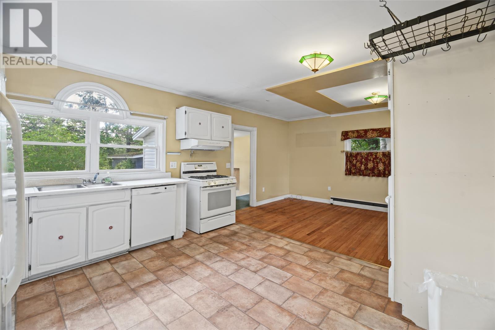 69 Whiteway Street Property Photo 16