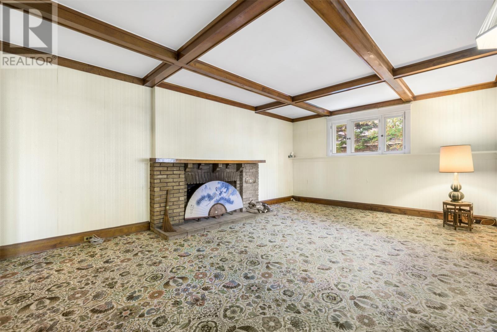 35 Topsail Road Property Photo 6