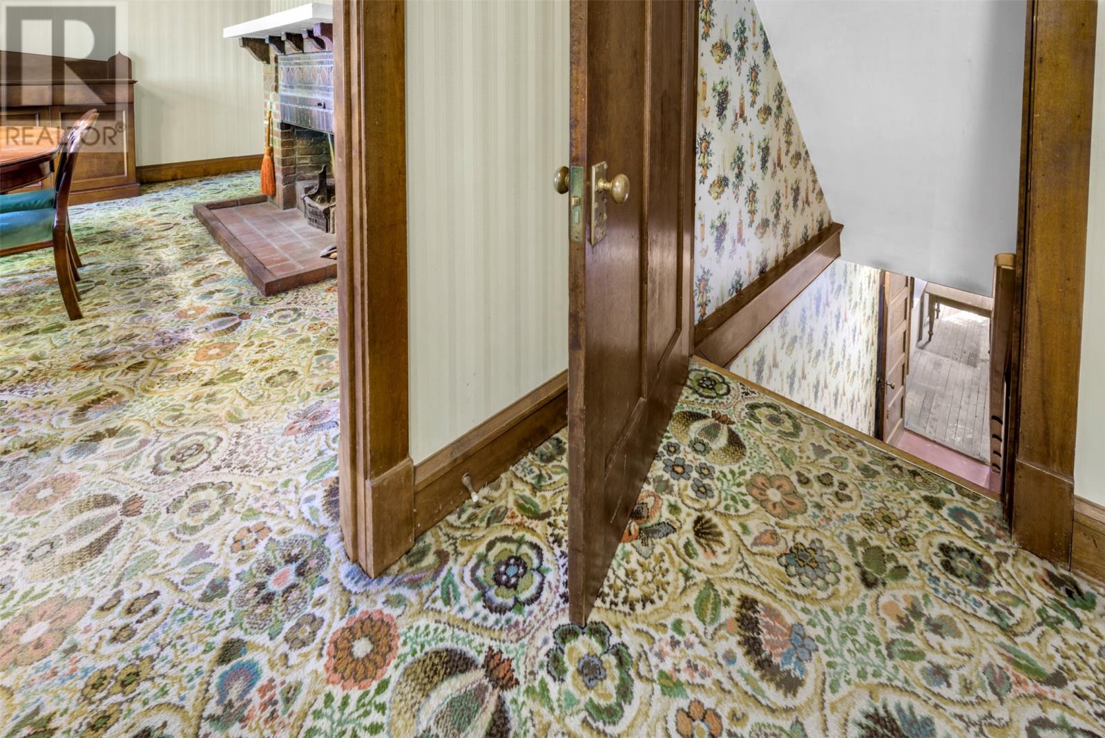 35 Topsail Road Property Photo 12